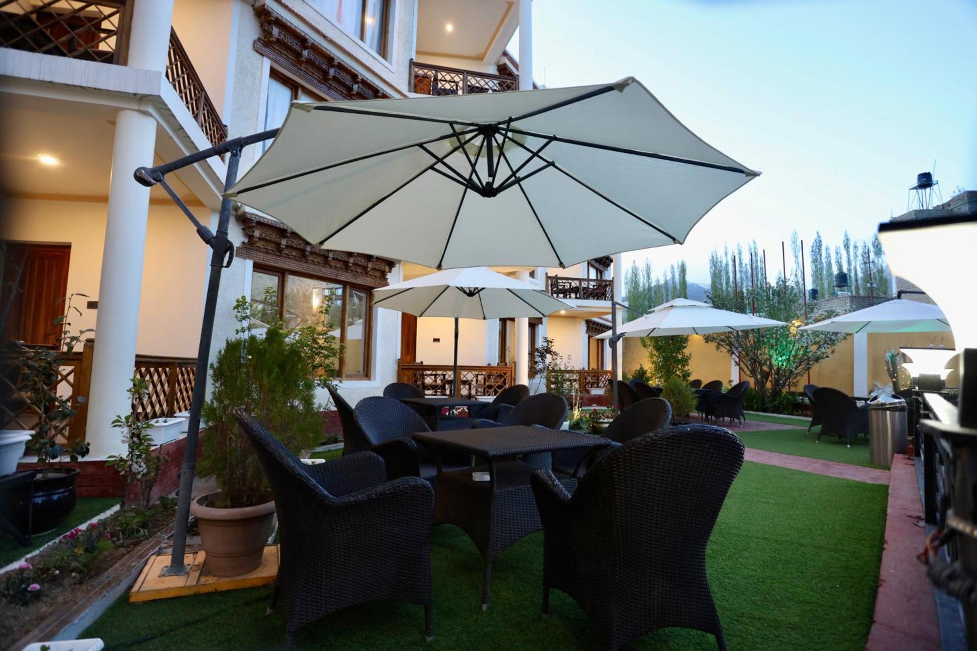Hotel Nalanda Ladakh Leh Dış mekan fotoğraf
